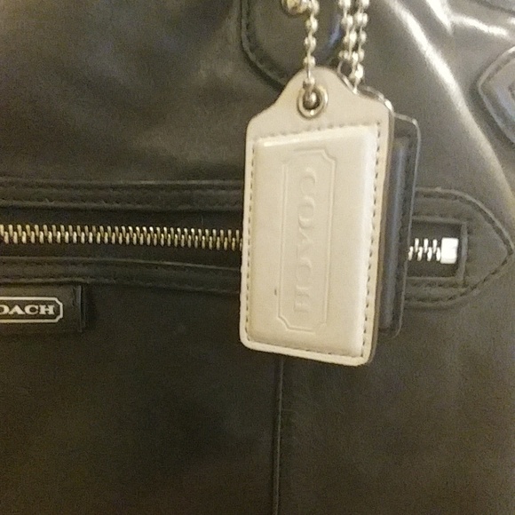 Authentic Coach bag - Picture 4 of 6